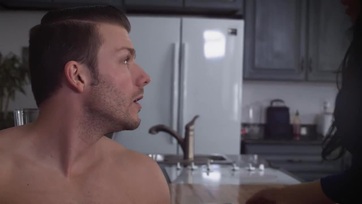 Kibaszott gyönyörű begyes anyuci szívja a mostoha kölyke faszát Thumb