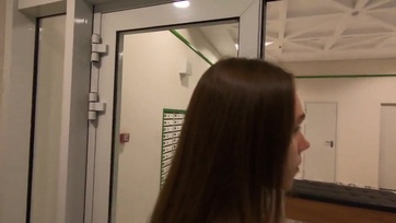 Amatőr páros kettyint a liftben Thumb