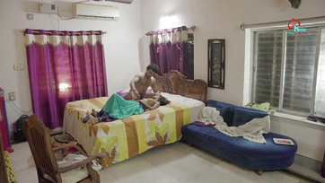 Beindult az anyatejtől az indus fószer Thumb