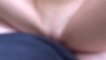 A vadóc mostohanővérem folyton mezítelenül járkált úgyhogy rendesen lebasztam a sunáját Thumb